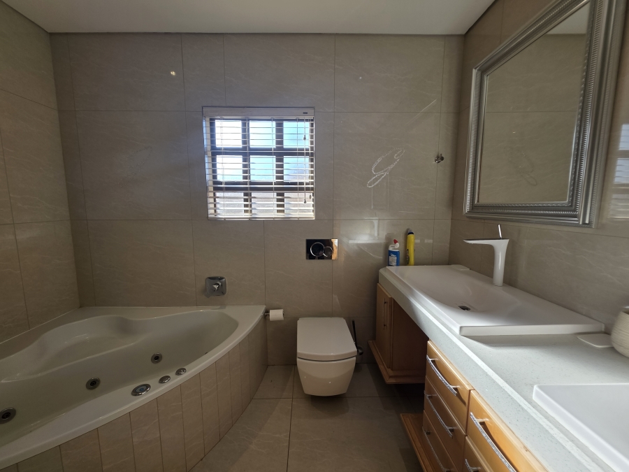 2 Bedroom Property for Sale in Jan Cillierspark Free State